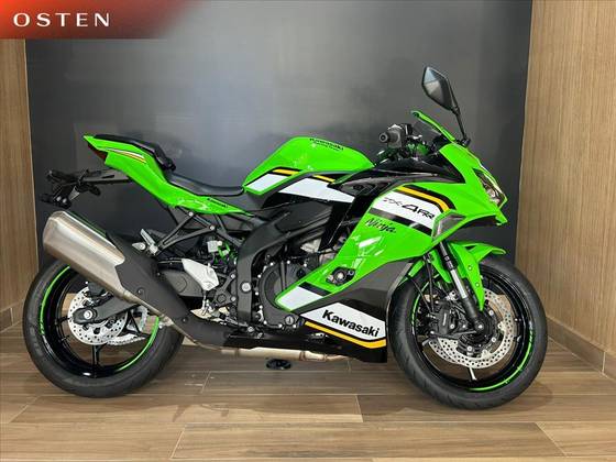 KAWASAKI NINJA ZX-4RR KAWASAKI NINJA ZX-4RR